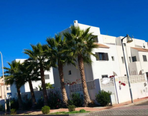 Отель villa cinco palmas  Альмеримар
